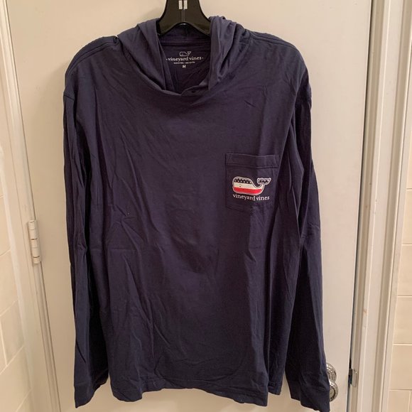 Vineyard Vines Tops - Vineyard Vines USA Whale T-Shirt Hoodie